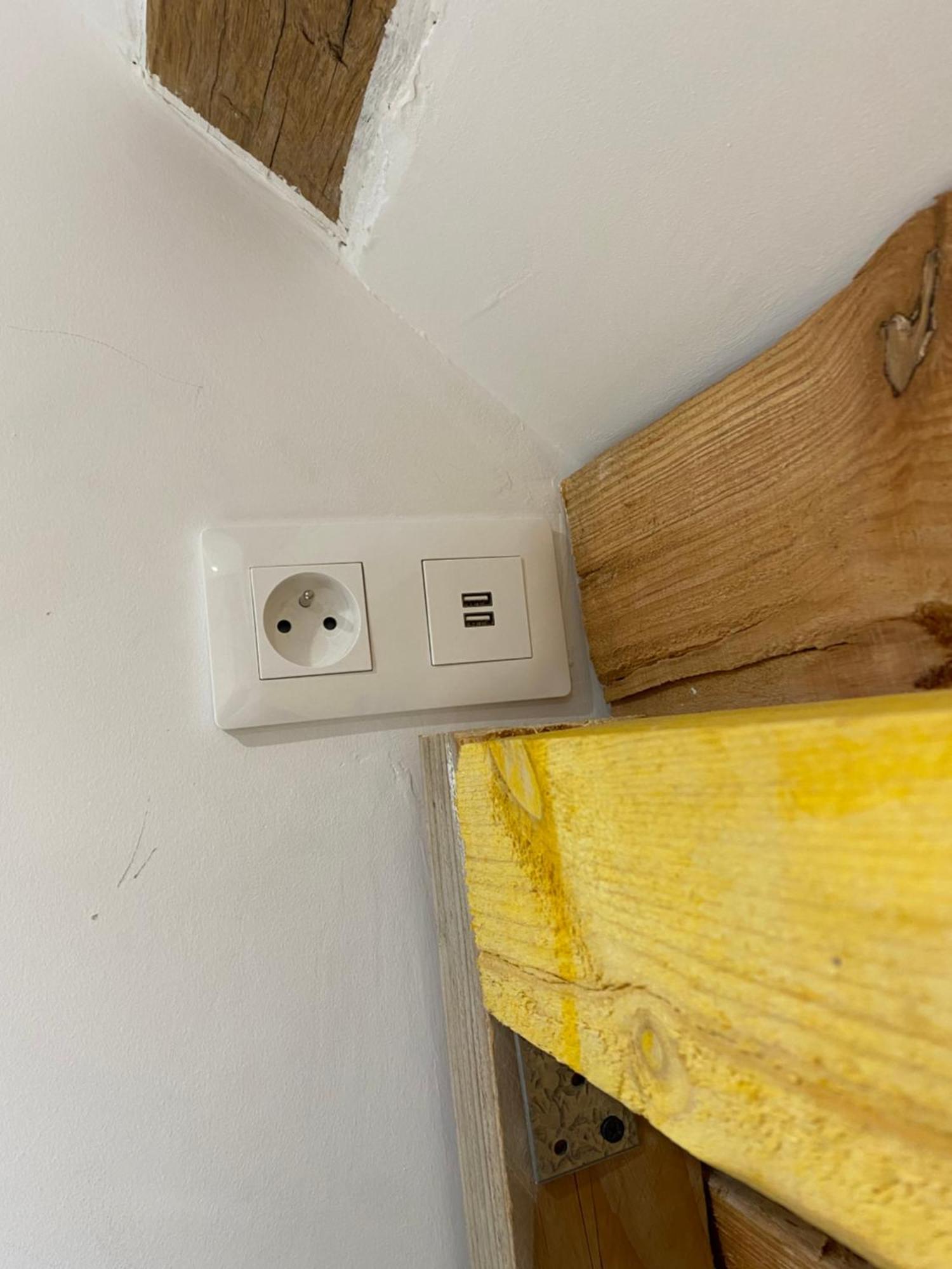 La Cabane Aubigny-sur-Nère Extérieur photo